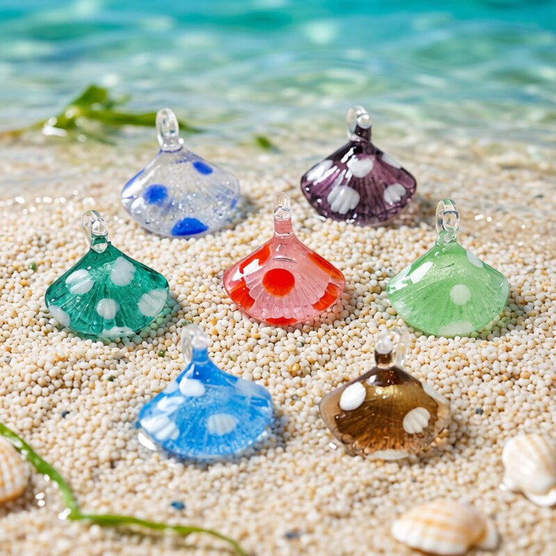 Colorful Mini Sea Shell Charm  - Marine Life Aquariums บทวิจารณ์และราคา